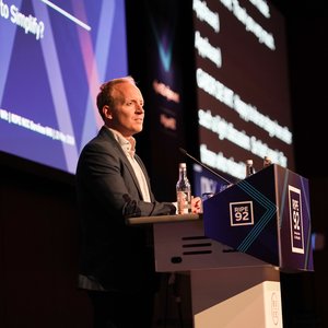 RIPE92-08347